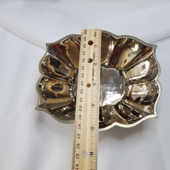 Vintage Silver Tone Brass Inlay Jewelry Trinket Box Floral Design Made in India - Picture 15 of 16